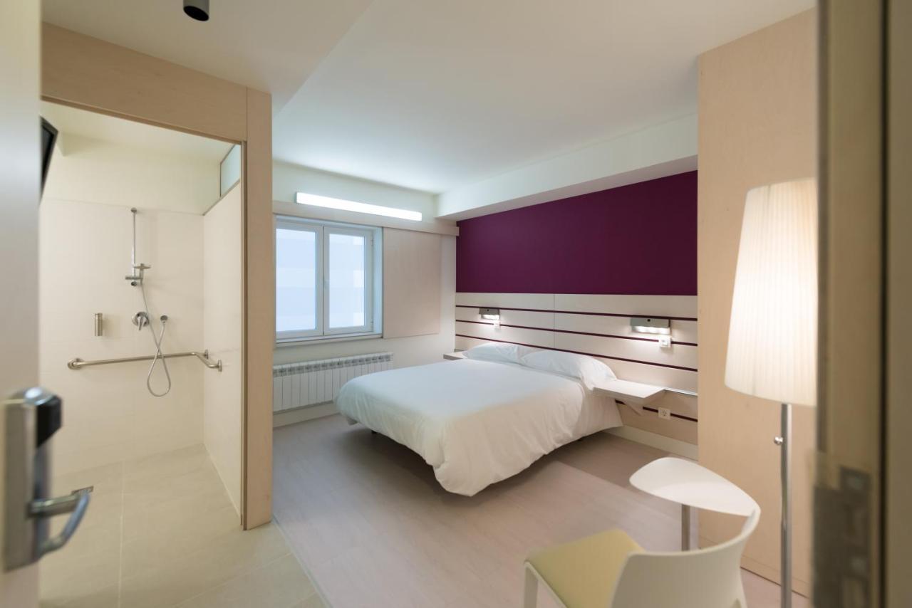 Hotel Boreal Viento Norte Burgo Extérieur photo